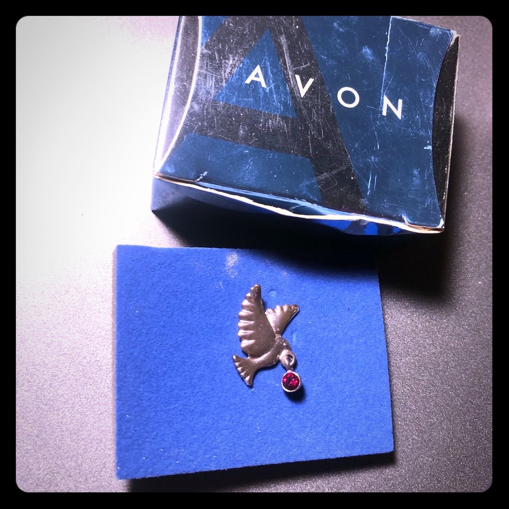 Dove Pin